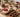 Image de plusieurs collations healthy : muffins, bowl, energy balls, tartine au beurre de cacahuetes.